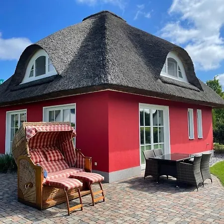 5 Strandlaeufer Apartamento Glowe