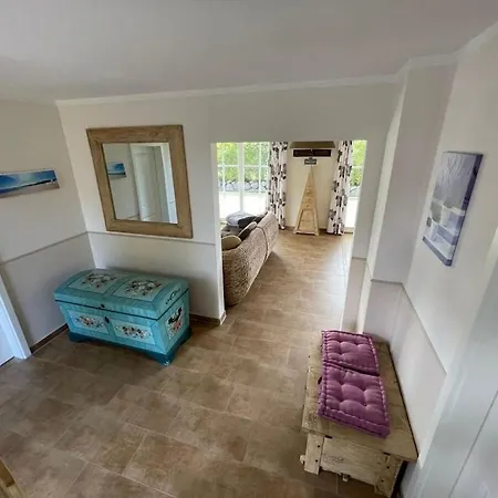 5 Strandlaeufer Apartamento Glowe